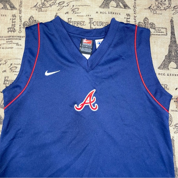 Nike Team NWT! MLB Braves Navy/Red Logo Embroidered V-Neck Tank Top Size S - Picture 4 of 13